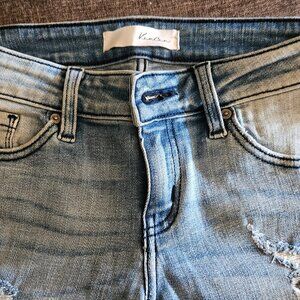 KanCan Distressed Jeans